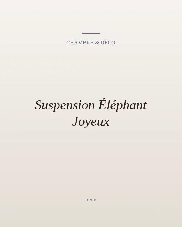 Suspension en tissu à motif éléphant.